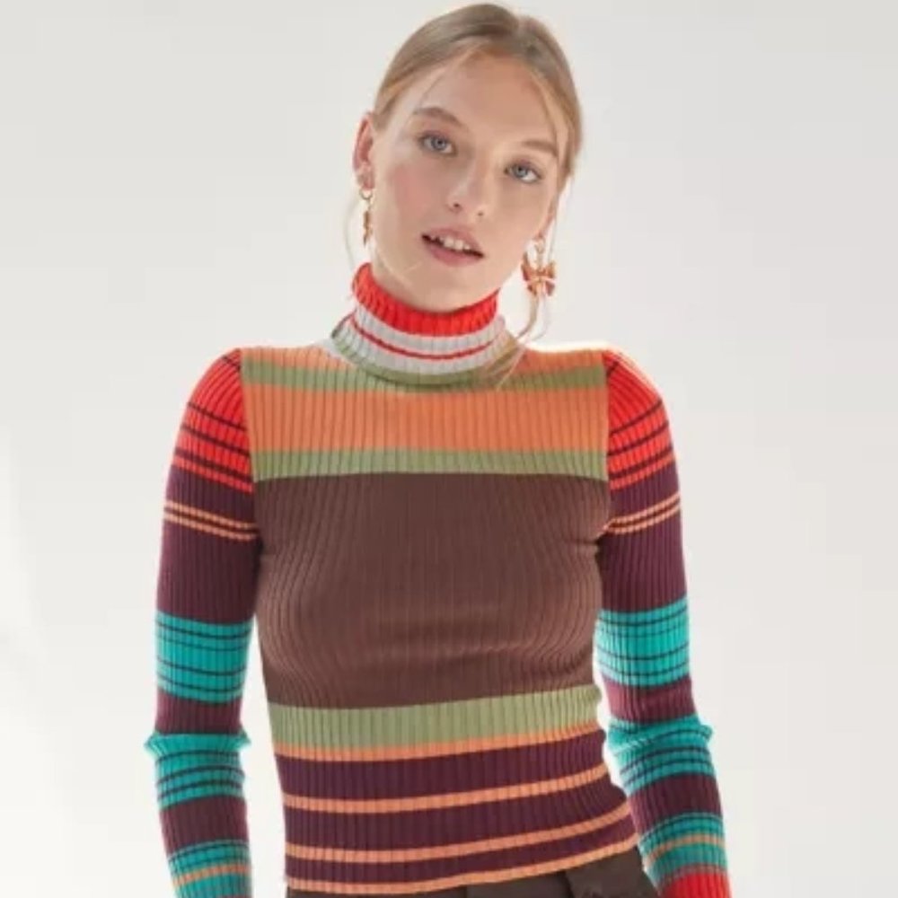 New BDG TurtleNeck sweater!